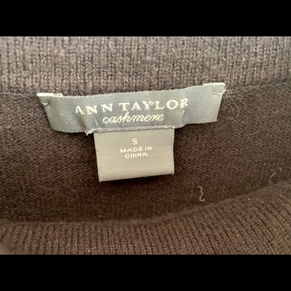 Ann Taylor cashmere sweater - Picture 4 of 4